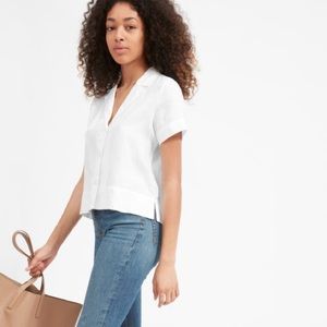Everlane Linen Notch Collar Short Sleeve Shirt!